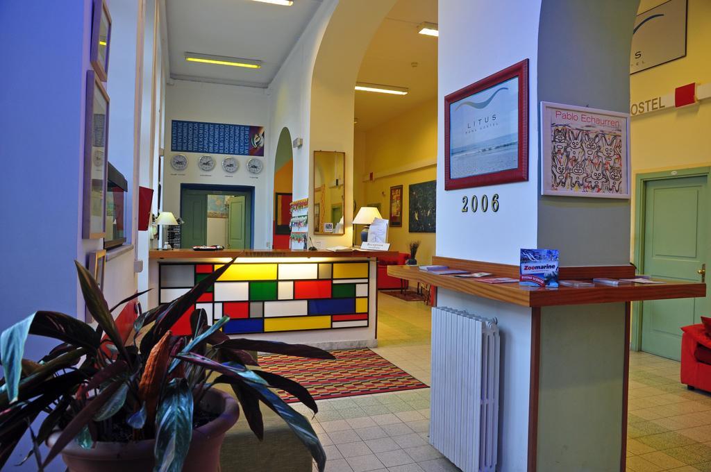 Litus Roma Hostel Lido di Ostia Exteriör bild The lobby of the hotel
