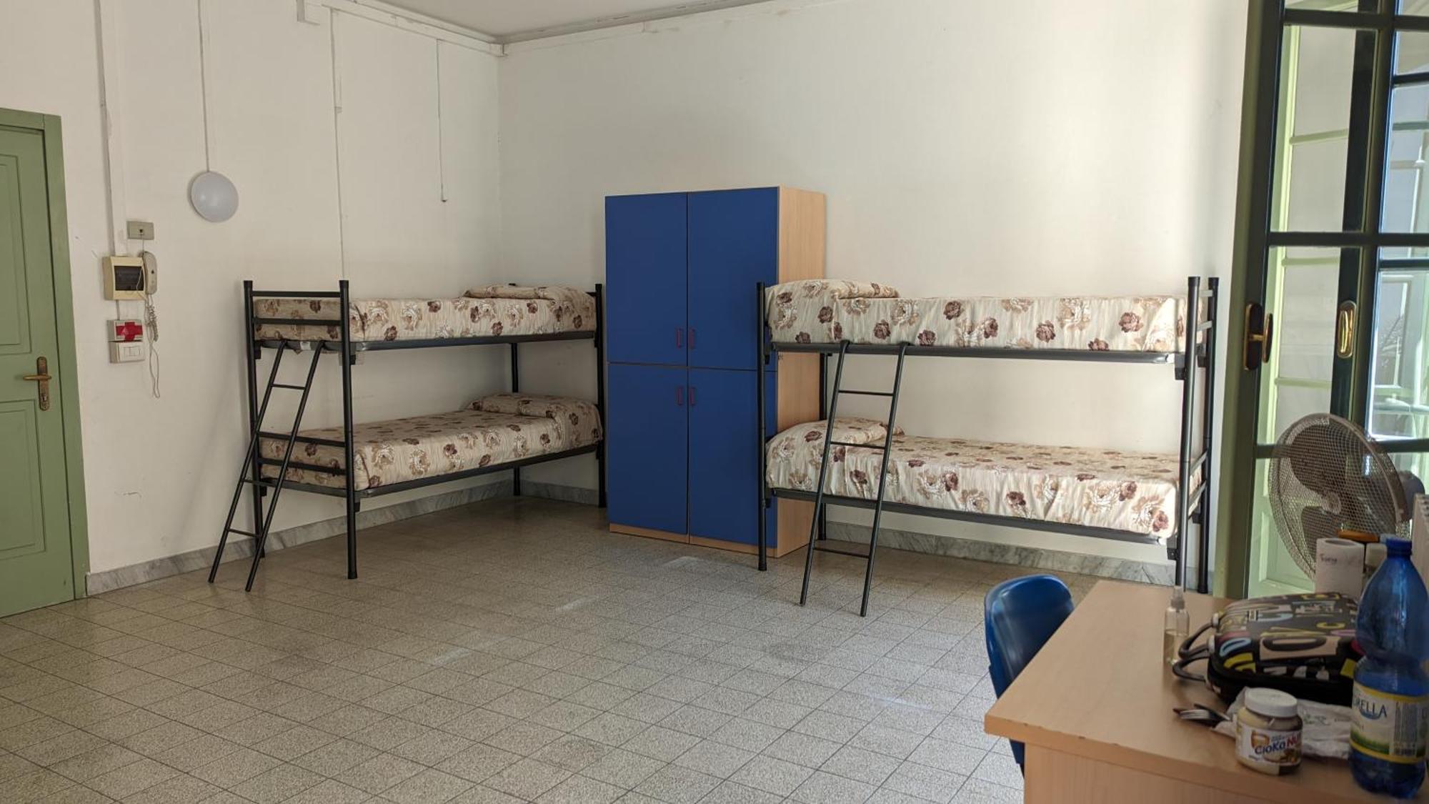 Litus Roma Hostel Lido di Ostia Exteriör bild